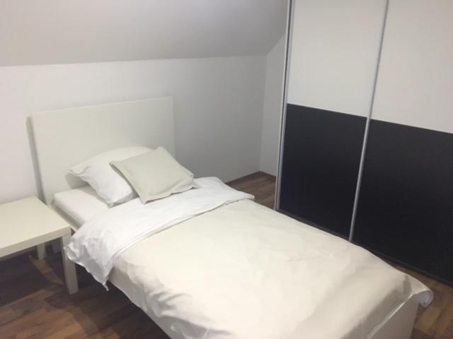 Apartment Ferienwohnung Schwarze Heide Hannover